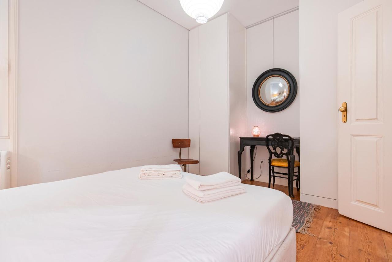 Castelo Design Aparment W/ Balcony & Super View By Lovelystay Lisboa Dış mekan fotoğraf