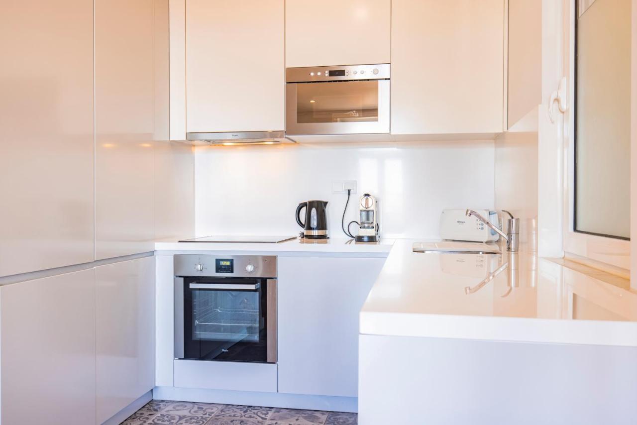 Castelo Design Aparment W/ Balcony & Super View By Lovelystay Lisboa Dış mekan fotoğraf
