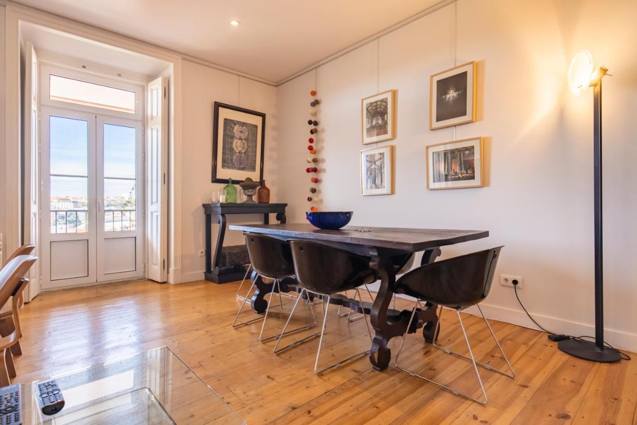 Castelo Design Aparment W/ Balcony & Super View By Lovelystay Lisboa Dış mekan fotoğraf