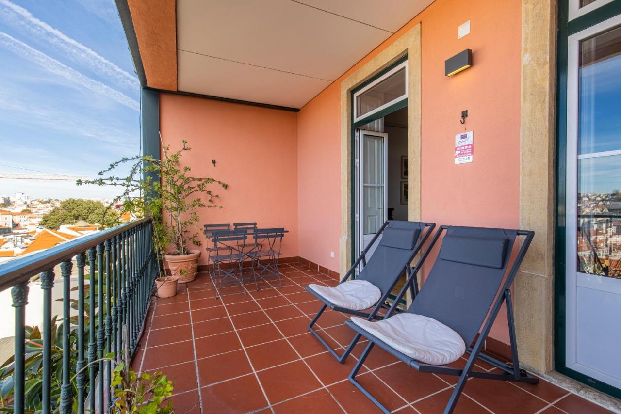 Castelo Design Aparment W/ Balcony & Super View By Lovelystay Lisboa Dış mekan fotoğraf